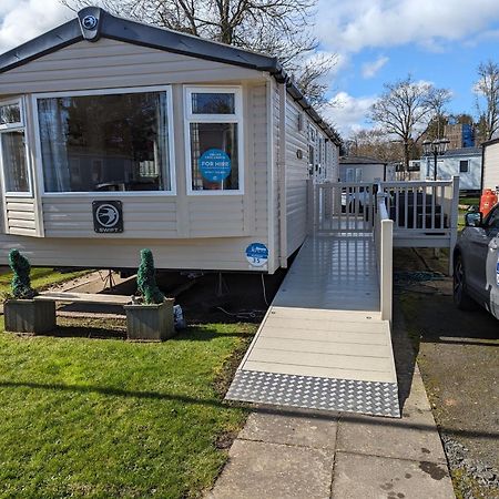 Haggerston Castle 3 Bedroom Deluxe Holiday Home Cheswick  Esterno foto