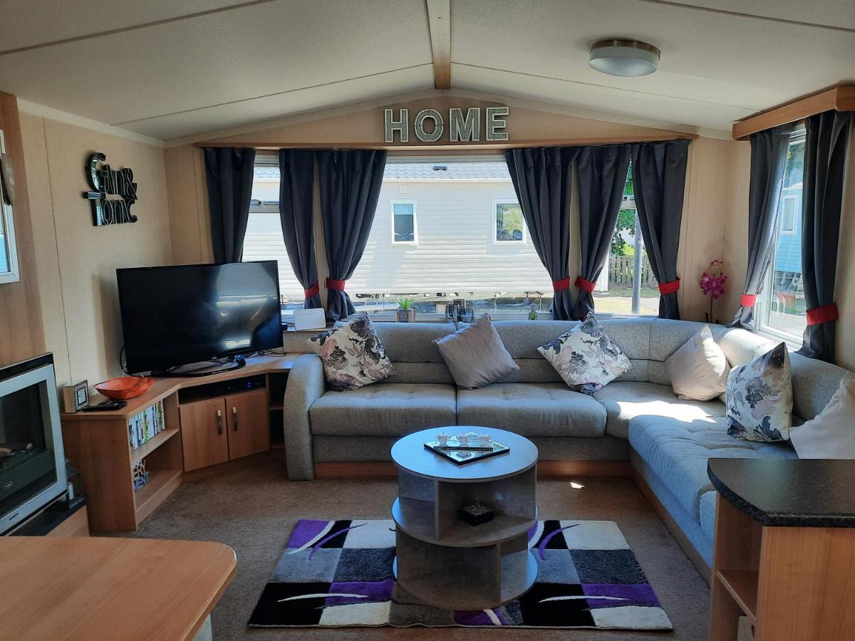 Haggerston Castle 3 Bedroom Deluxe Holiday Home Cheswick  Esterno foto